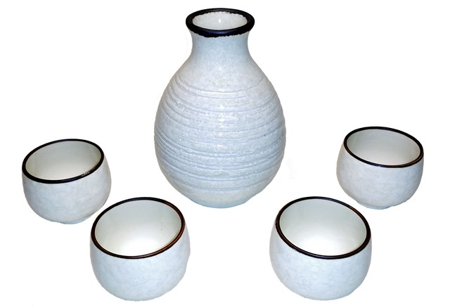 Glazed stoneware sake set - Tengu Sake